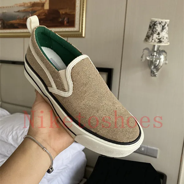 Tennis 1977 slip-on sneaker Italien canvas Lyx Sko Beige Blå tvättad jacquard denim Dam Skor Ace Gummisula Designers Broderade Vintage Casual Sneakers