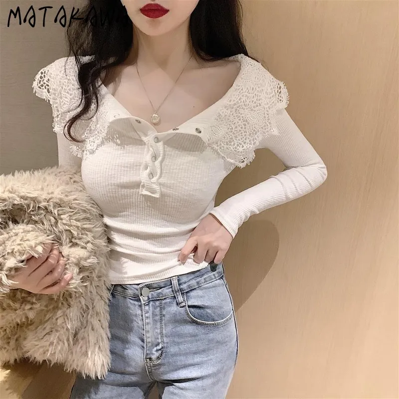 Matakawa Spring Lace Stitching Woman Tshirts Lapel Långärmad T-shirt Temperament Slim Kort Bottom Top 210513