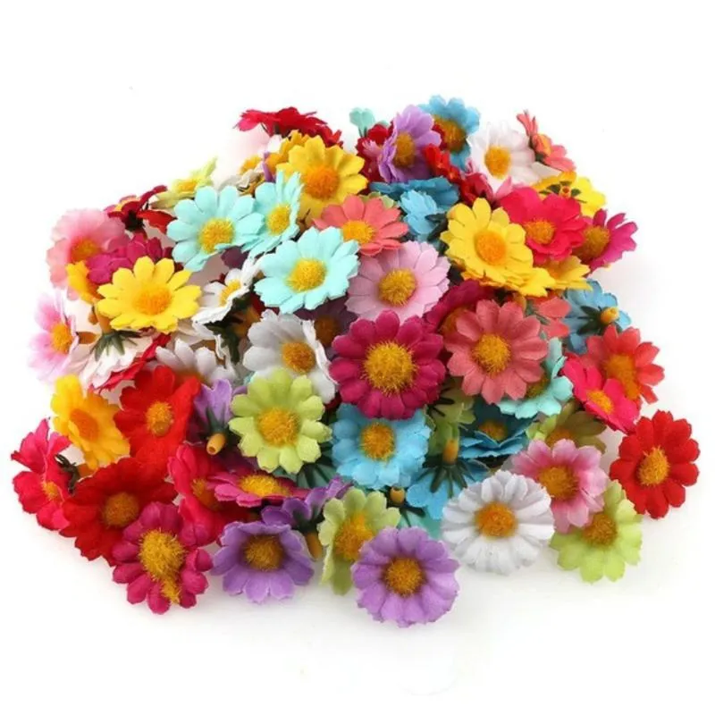 100 stücke 4 cm mini daisy dekorative blume künstliche seide blumen party hochzeit dekoration hause dekor kränzen