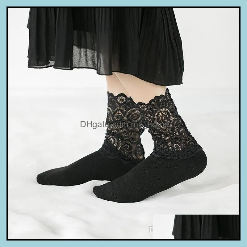 Spring Retro Loose Women Japanese School Style Sexy Black White Lace Cotton Socks Fashion Girls Female Socks Heap