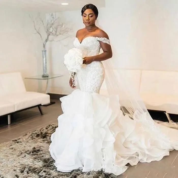 South African Tiered Mermaid Wedding Dress with Off-Shoulder Design, Sweetheart Neckline, Applique Ruffles, and Fashionable Style - Style 0509