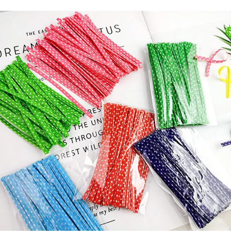 1000pcs 9cm Färgglada Metallic Dot Twist Slips Presentförslutning Bindande tråd för plast Candy Cookie Cake Bag Bröllopsfödelsedaggåvor Lollipop Supply 100pcs / set