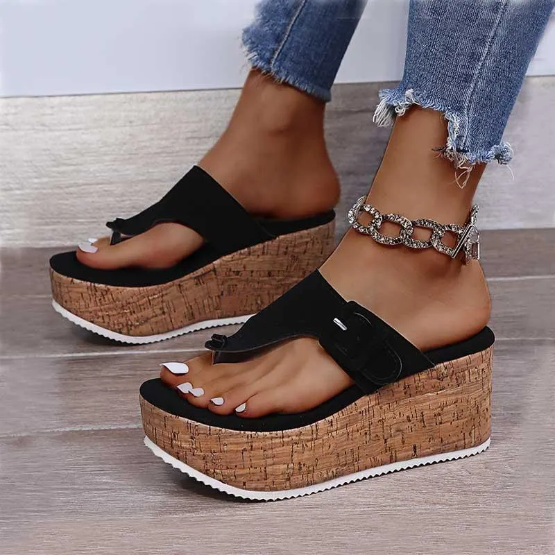 Sandały Kobiety Lato Flip Flops Buty Kobiet Platforma Wedge Sandal 2021 Ladies 7.5 cm Grube Dotne Casual Kapcie Buty Czarny Różowy