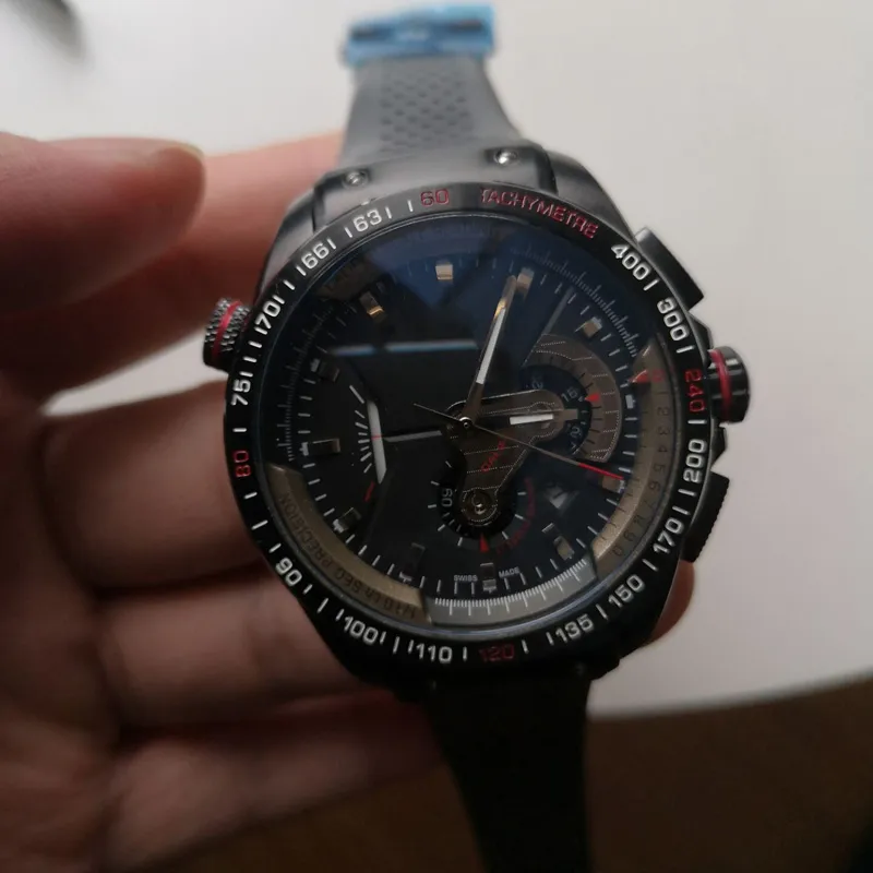 2023 Chronograph Mens Watches Rubber Band Business Black Quartz Watch