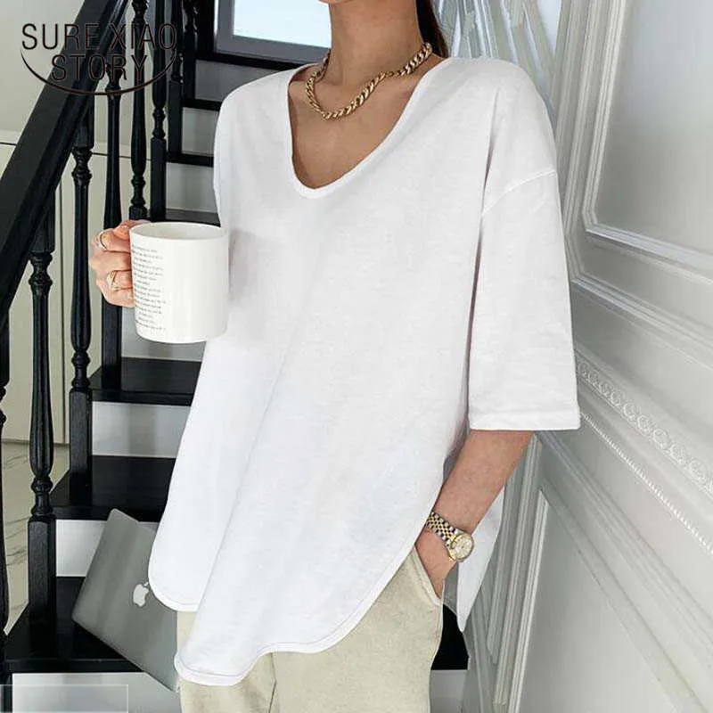 Korean V-neck White Cotton T-shirt Top Women Summer Half Sleeve Loose Tshirt Women Arc Line Solid Tee Shirt Femme 13683 210528