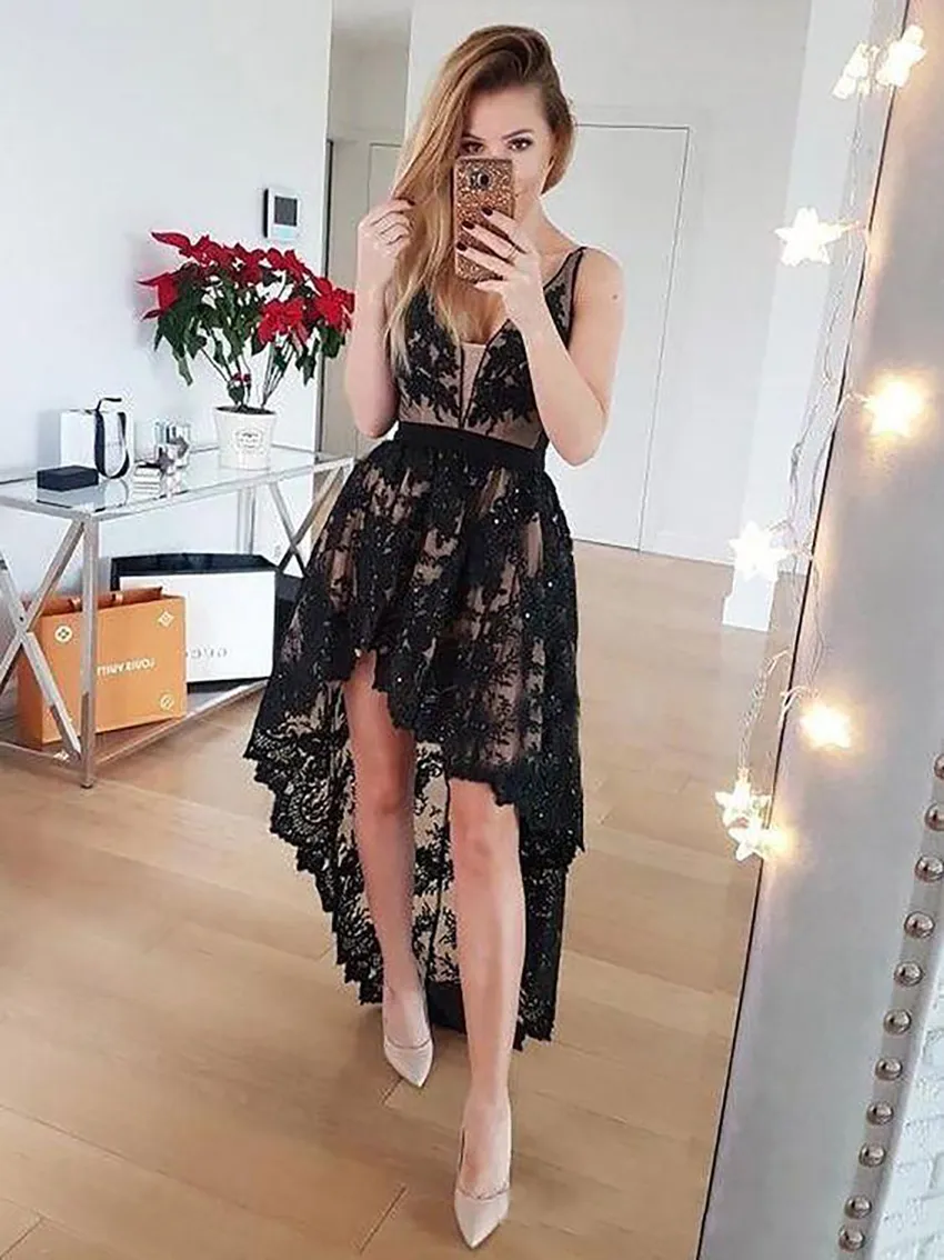 Vestido negro sales con encaje