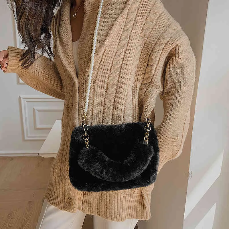 HOCODO Winter Shoulder Bag Female Fashion Plush Soft Handbag For Women Solid Color Msenger Bag Women Quality Cheap Ladi BagZR7D