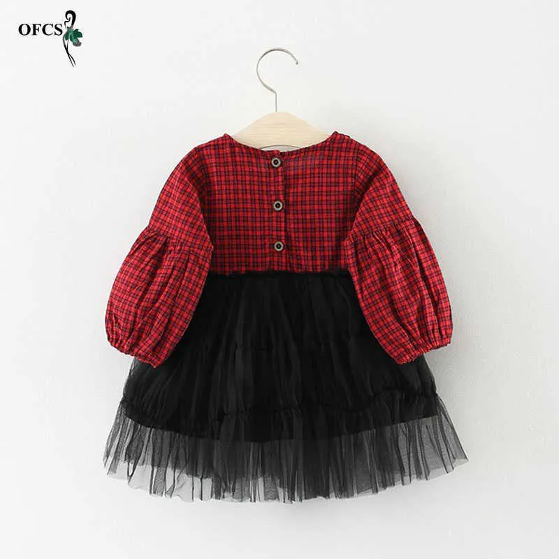 New Spring Girl Dresses Casual Style Baby Patchwork Clothes long-sleeved Red Grid Stars Net Sand Dress Children's Clothes 1-3 Y Q0716