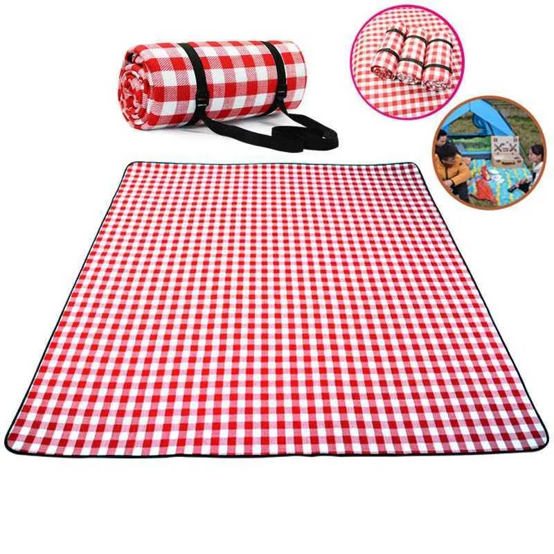 Épaissir Pad respirant couverture douce pour extérieur pliant couverture imperméable Camping plage Plaid pique-nique tapis Y0706