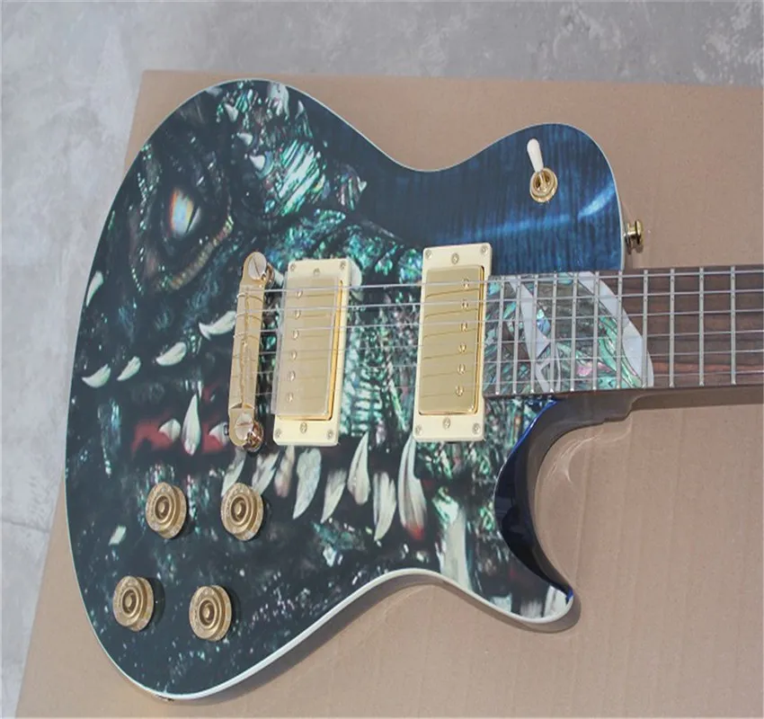 Guitarra elétrica de aniversário de loja personalizada com assinatura do dragão no headstock