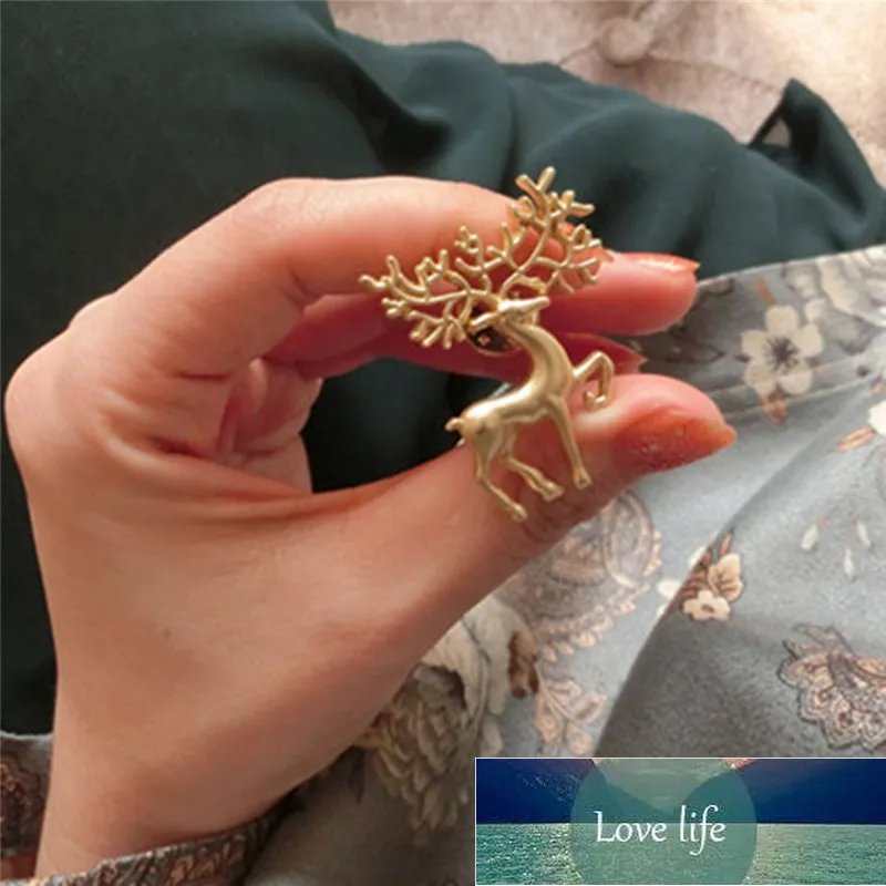 Gold Color Available Deer Brooches For Women Christmas Reindeer Pins Luxury Coat Corsage Fashion Jewelry Factory price expert design Quality Latest Style Original