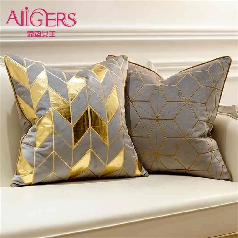 Avigers Luxury Grey Gold Silver Cushion Covers Decorative Pillow Case Applique Throw Pillowcases 45 x 45 50 x 50 Cushions 210401