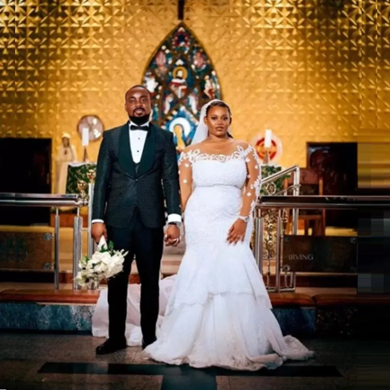 Vestidos de novia africanos de talla grande, vestido de novia de sirena con cuello redondo, mangas largas, apliques de encaje con cristales, tren de barrido hecho a medida