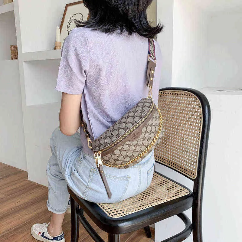 Factory direct wholesale Breast Women's 2022 new fashion high-grade diagonal texture versatile broadband single shoulder shell bag bar star style