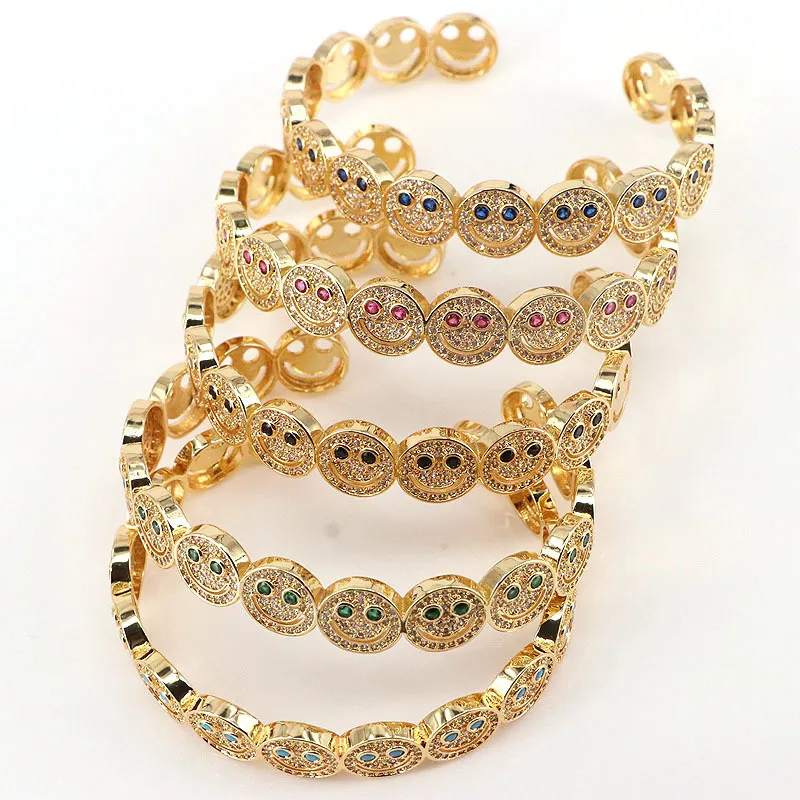 3pcs Arrivée Smile Happy Face Bangles Gold plaqué Cubic Zirconia Round Smiley Cuffs Bracelets for Women Classic Party Gift 220702