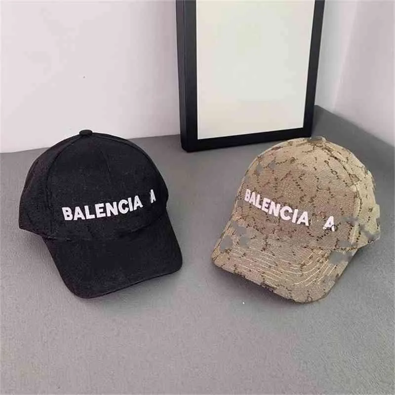 Baseball rouge Balencaigcap Luxury Net polyvalent B Couple de haute qualité Broidered Sun Ombrage et Sund Screen Trend Hat