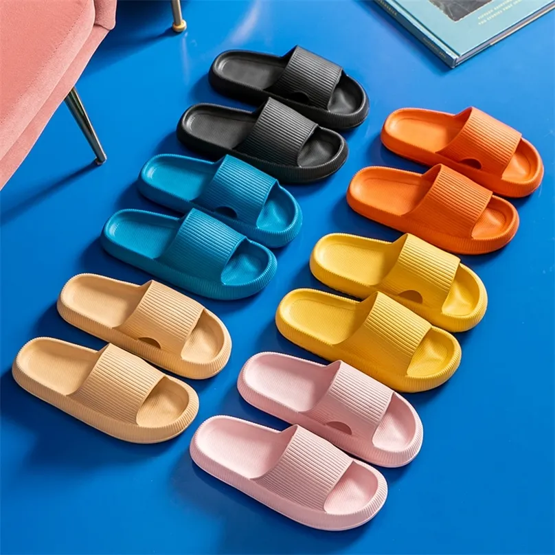 Women Thick Platform Cloud Slippers Summer Beach Eva Soft Sole Slide Sandals Leisure Men Ladies Indoor Bathroom Anti-slip Shoes 220326