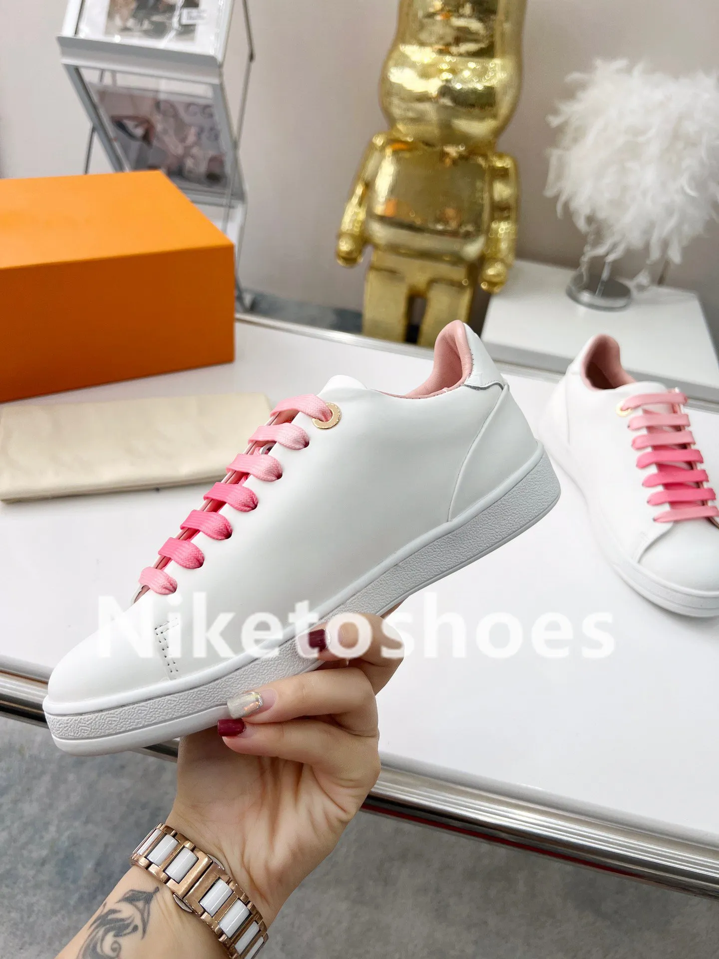 2022 frontrow sneakers dames roze blauwe loper Casual schoen low-top luxurys witte kalfsleer schoenen anti-skid en slijtvast voor wo