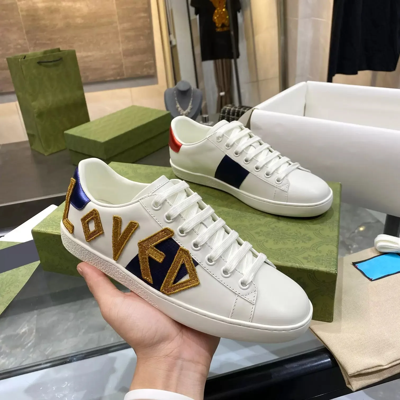 Designer Casual Shoes Italy Ace Sneakers Bee Snake Leather