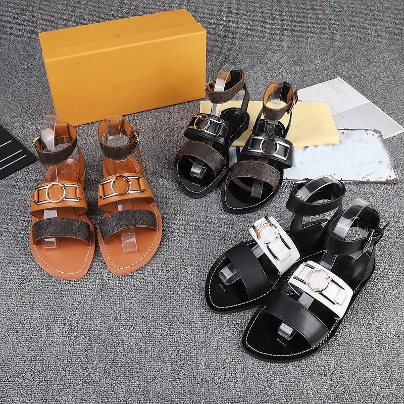 Women Academy Sandal Leather Sandals Flat Shoes Elegant Calf Leather Outsole Metal Buckle Summer Slipper Designer Flip Flops Big Size EU35 43 NO363