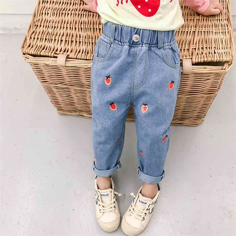 Jeans Kids Jeans Starwberry Pattern Jeans Girl Spring Autumn Jeans Girls Casual Style Girls Roupos 210412