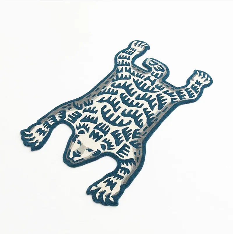 Home Furnishings 19SS Human Made Polar Bear Carpet Plush Cashmere Rug Hypebeast Collection Trendy Sneakers Mat Parlor Bedroom Cloakroom Floor Mat Supplier