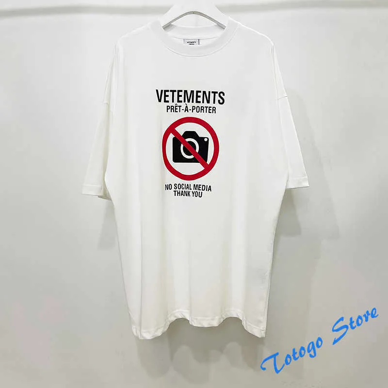 VETEMENTS 2022SS nouveau sans Photo Slogan lettre impression à manches courtes col rond décontracté surdimensionné mode t-shirt hommes femme VTM T-Shirts