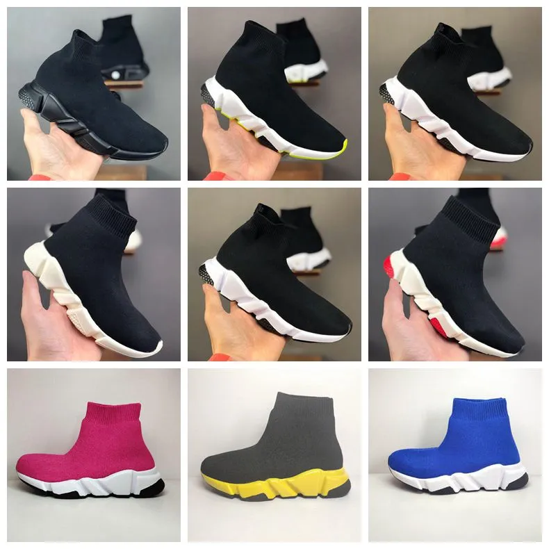 2022 Boys Girls Sock Disual Baby Shoes Sneakers Outdoors Sports Shoes Paris Designer Triples Light Breatable Black and White Classic Pink Green Slow في الهواء الطلق 24-35