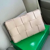 bvs divani new women`s Woven Single Shoulder Messenger Bag magnetic buckle magic cube bag pillow bag tofu leisure Women`s bagxwl