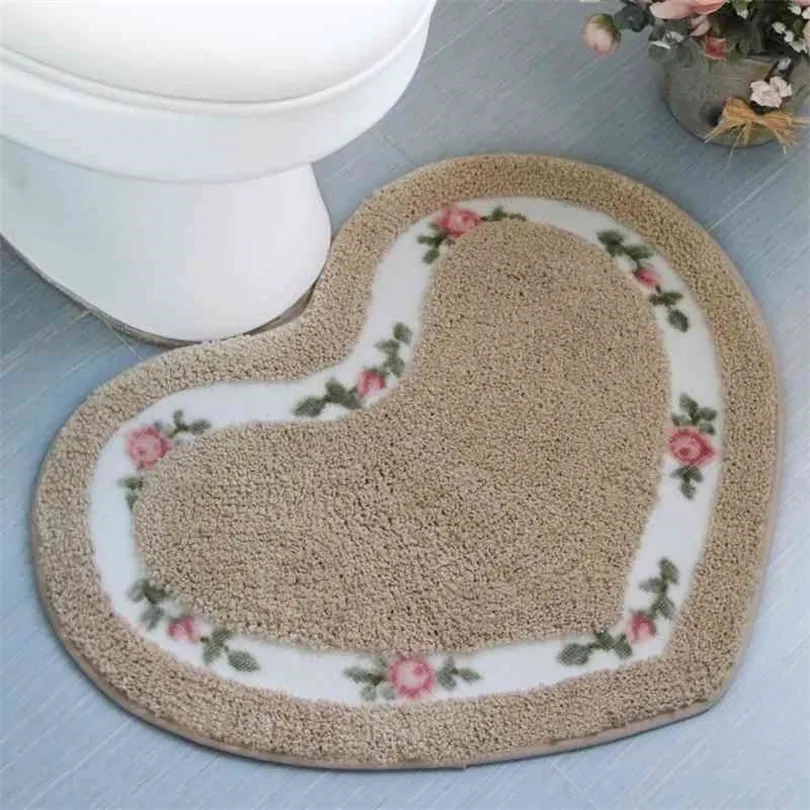 Hjärtform Nonslip Bath Mat Embroidered Toalett Rug Kit vattenabsorptionsdörrmatta för badrum toalett sovrum 2 storlekar golvmatta 210401