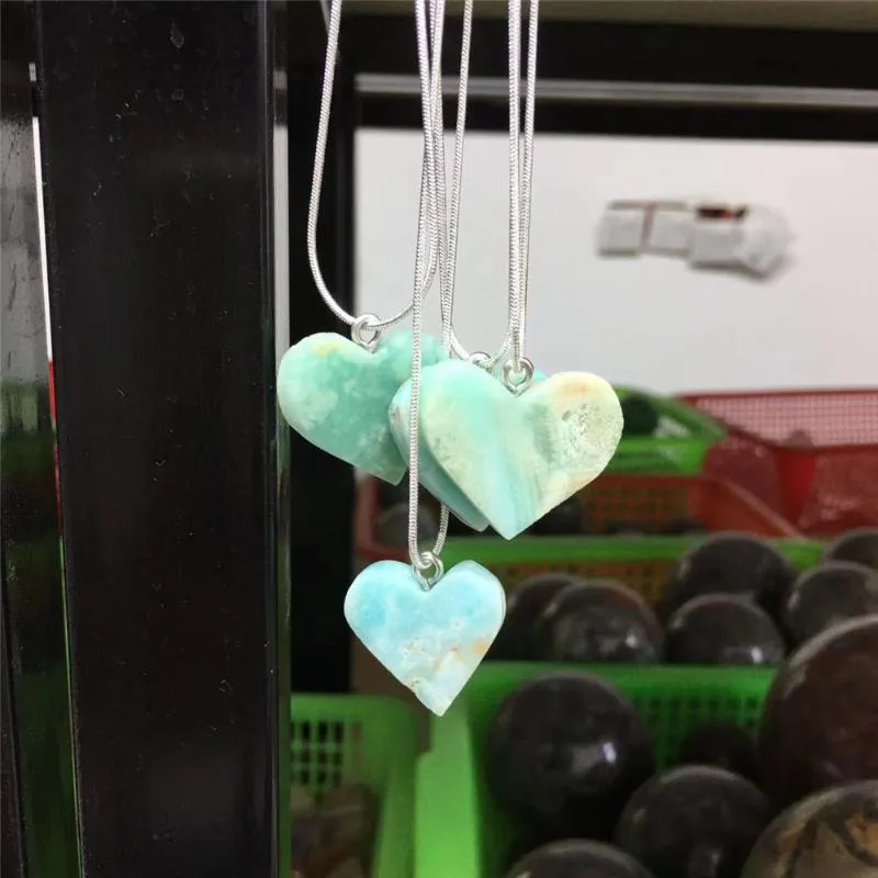Charms Natural Stone Hangers hartvorm kristalblauw Caribische calciet voor sieraden maken ketting Itemscharms