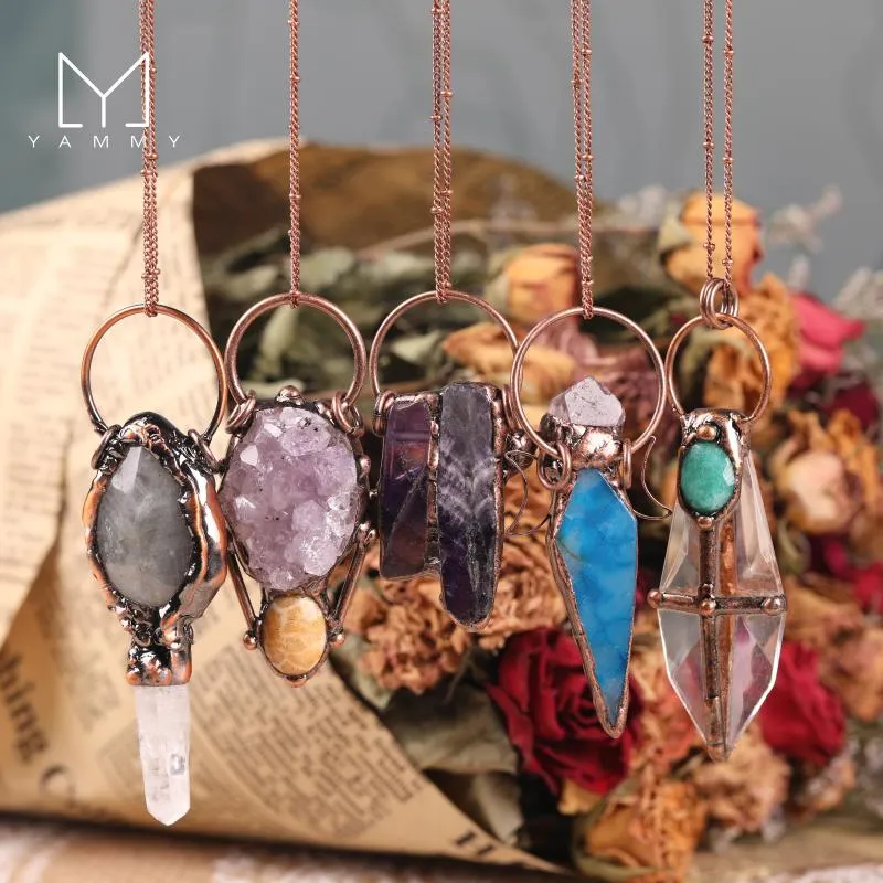 Pendant Necklaces Tetragonum Drop Shape Amethyst Irregular Crystal Bronze Wire Winding Material Connector Necklace Jewelry Contains ChainPen