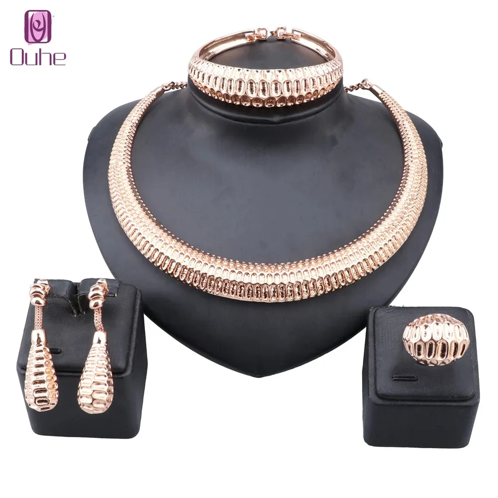 Kvinnliga afrikanska pärlor smycken set bröllop choker halsband örhänge armband ring brud dubai guld färg smyckesuppsättningar