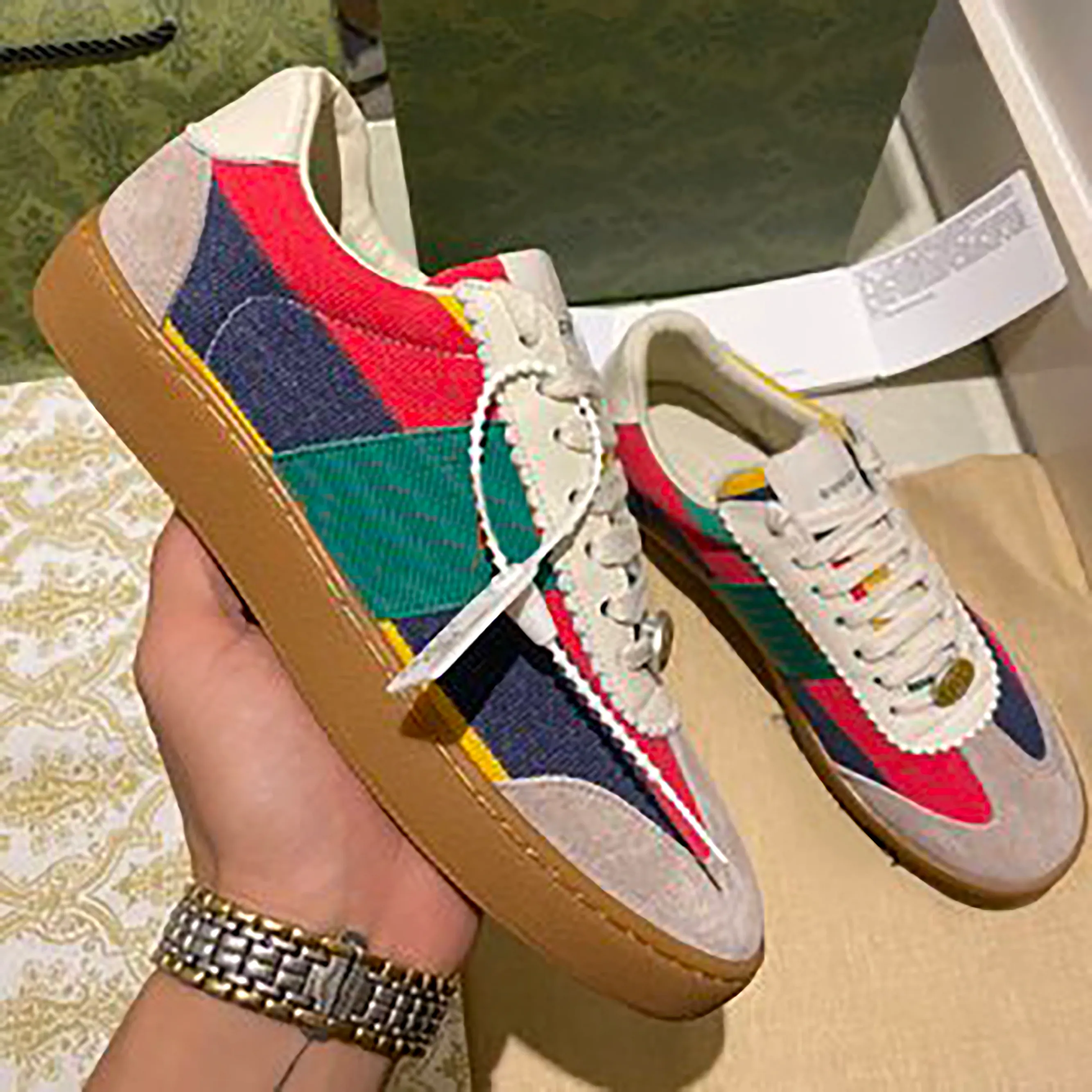 2022 Klassiska Dam Fritidsskor Retro GAT Tysk Träning Kvinnor män Sport Sneakers med snörning Fritidsmode Sport Läder Material storlek 35-45