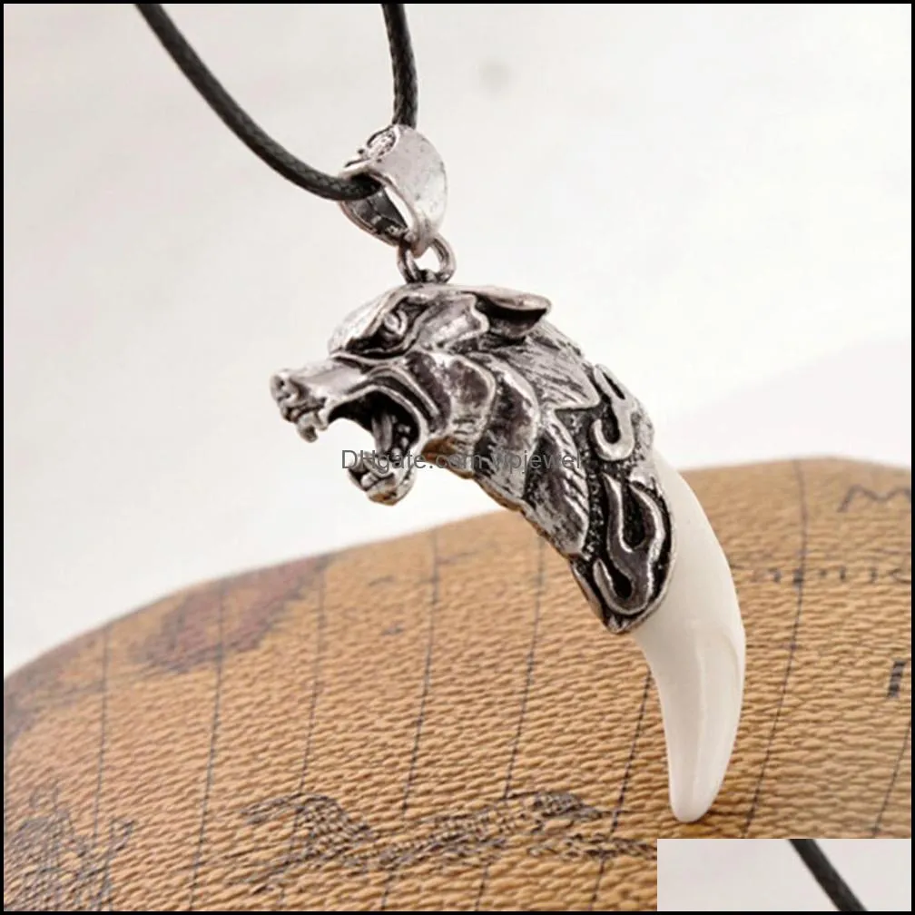 Pendant Necklaces Pendants Jewelry Punk Gothic Wolf Tooth Men Necklace Fashion Resin Alloy Head For Boy Gifts1040 T2 Drop Delivery 4E