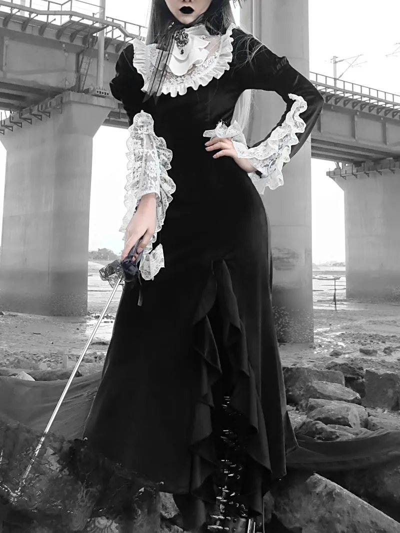 Повседневные платья Оригинальный дизайн Японский винтажный черный платье кружево патч с водолазкой труба с длинной вспышкой готика для женщин