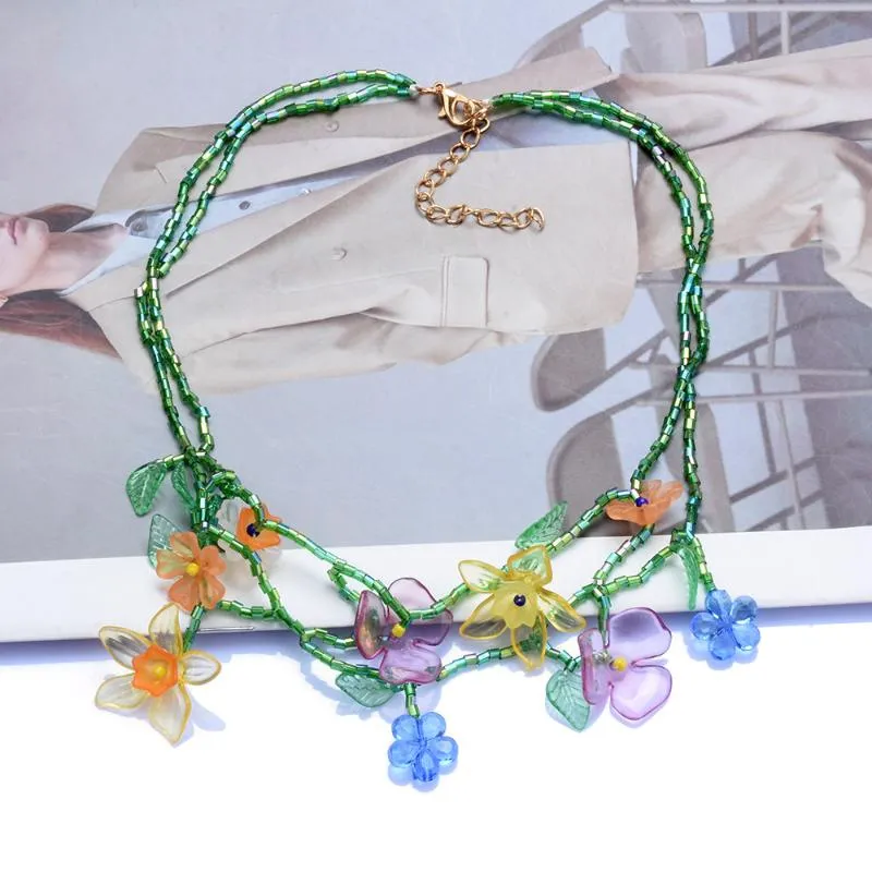 Chokers Colorful Acrylic Flower Glass Beaded Chains Necklaces Women Multilayer Handmade Woven Charm Statement NecklaceChokers