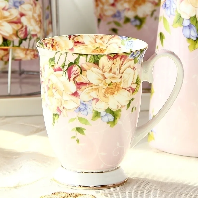 300ML bone china taza de café de cerámica tazas café pintura floral presente taza de té creativa ceremonia de la vendimia Y200107