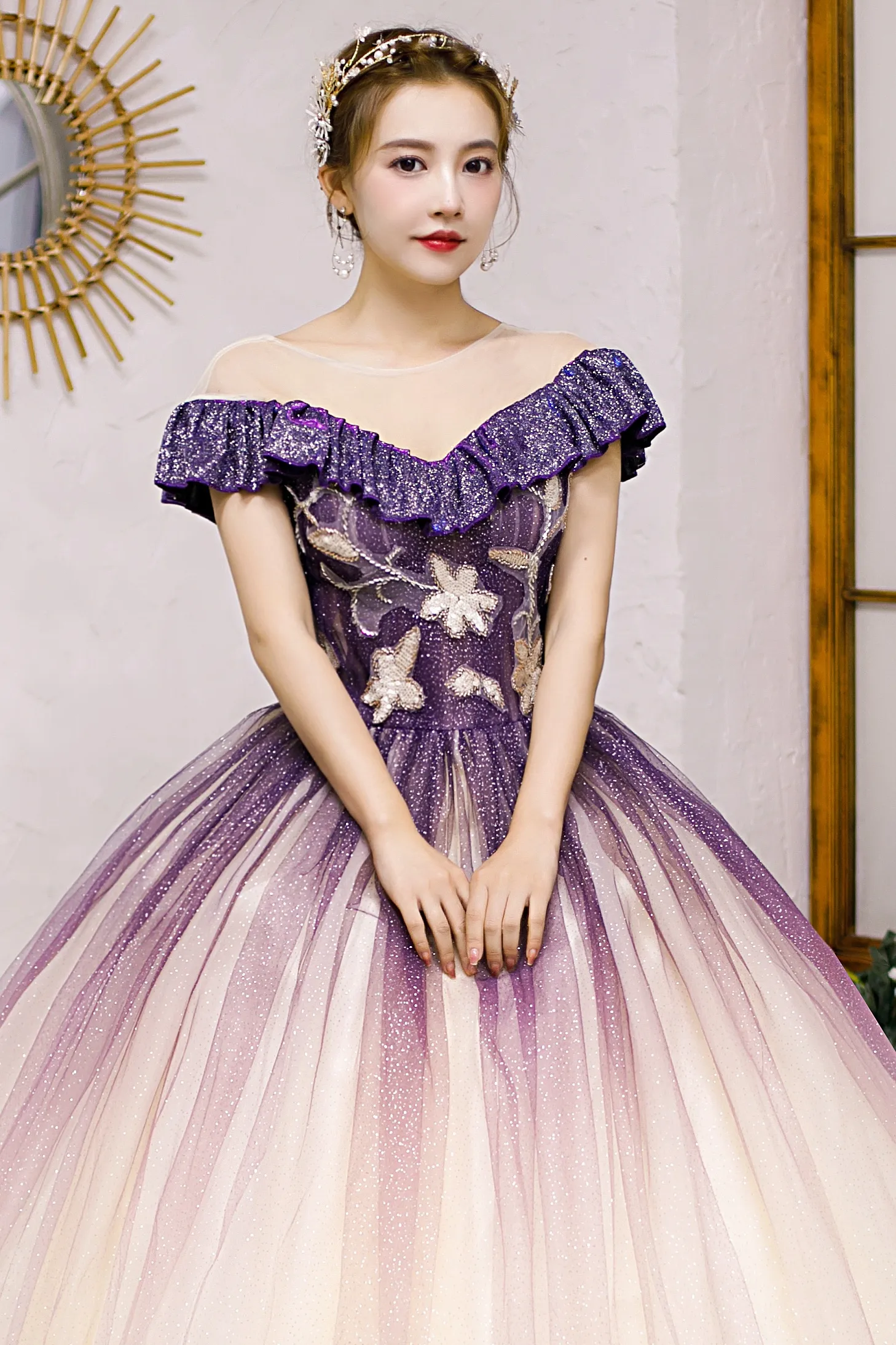 Purple Lavender Beaded Ruffled Princess Gown Medieval Renaissance Queen Victoria Cosplay Costume 2024 Ball Dress