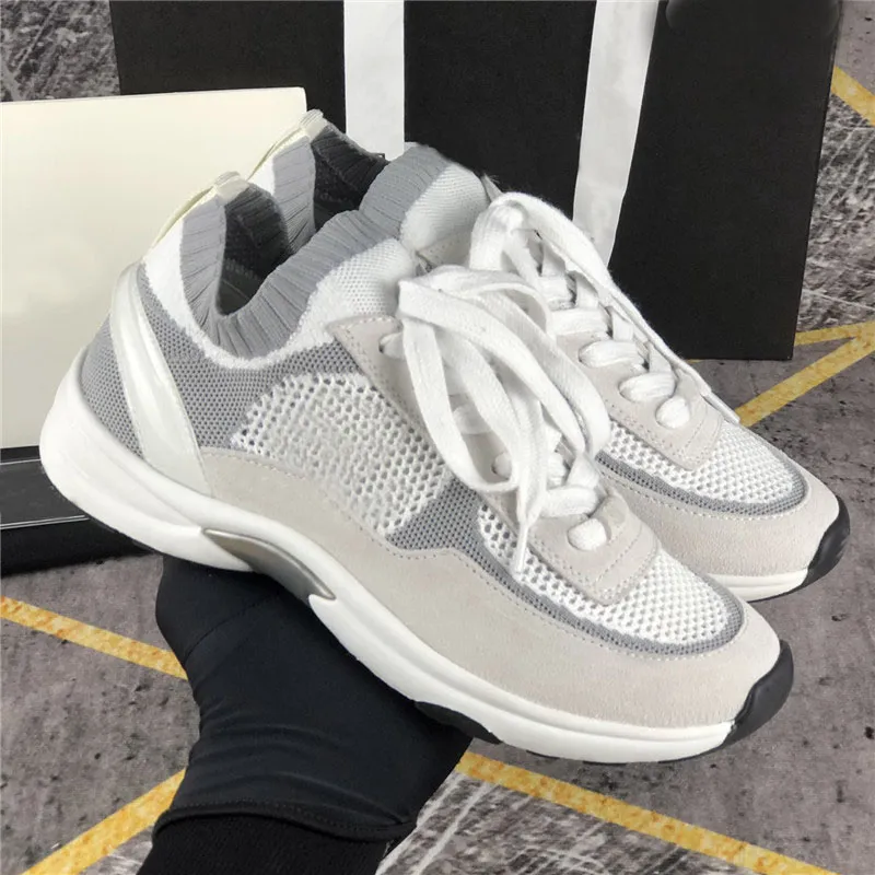 VENTE CHAUDE Designer Sneakers Veau Casual Chaussures Mode Chaussures Réfléchissantes Hommes Femmes Sneaker Vintage Daim Baskets Augmentant En Cuir Plate-Forme Chaussure