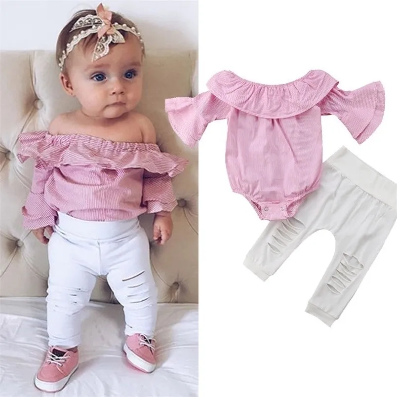 2PCS Baby Girls Odzież Zatrudnione dziewczyny Romper Romper White Ripped Dżinsy Spodnie Niemowlę Różowe stroje Zestawy Ubrania 220602