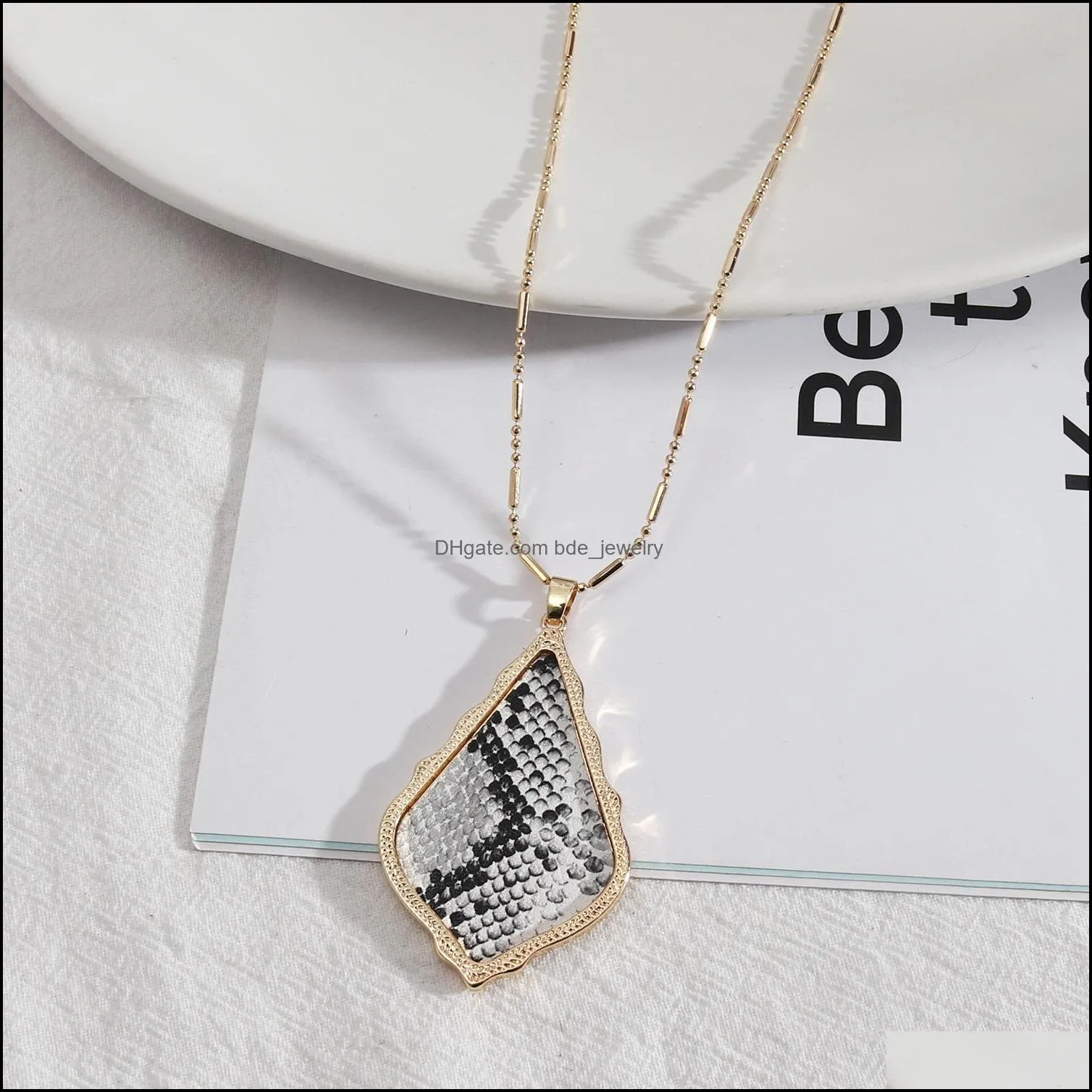 waterdrop frame inspired abalone shell papper leopard leather pendant snakeskin long chain sweater necklace geometric women jewelry