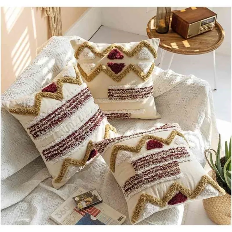 Luxury Moroccan Style Embroidery Cushion Cover Khaki Red Boho Style Ethnic Colorful Pillow Case Cover 45x45cm Sofa HomeDecoration 210401