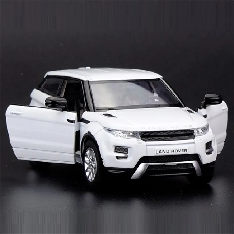 High Simulation Exquisite Diecasts Toy Fordon RMZ City Collection Modell Evoque Luxury SUV 1:36 Alloy Car Pull Back 220418