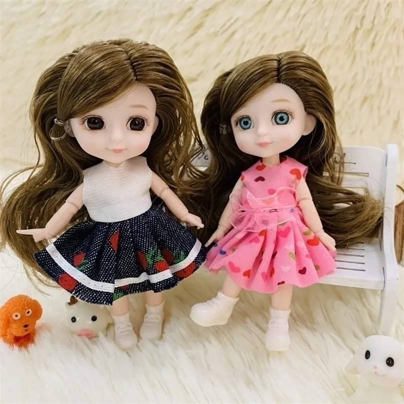BJD 13cm Doll 13 Joints Movable Face fofo e olhos azuis com roupas Sapatos Mini Dolls Girl Girt For Girls DIY Toys 220815