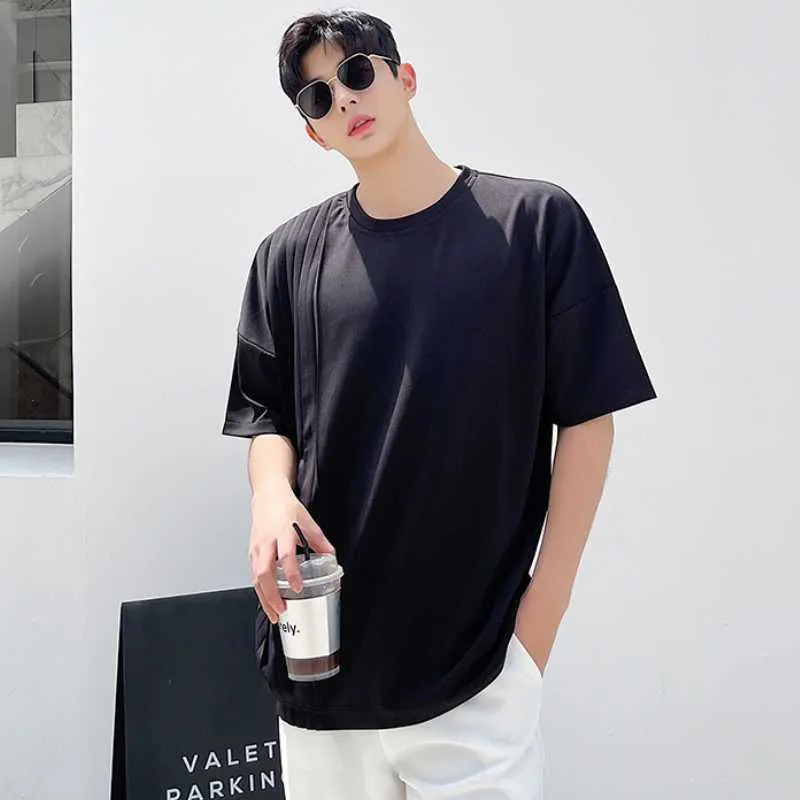 Herren-T-Shirts Herren Asymmetrische Persönlichkeit Faltendesign Lose Schwarz-Weiß-Zweifarbige koreanische Version der Jugend Große Größe Kurz S