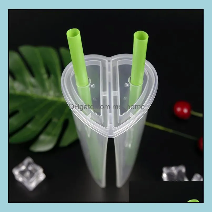 600ML Heart Shaped Double Share Cup Transparent Plastic Disposable Cups with Lids Milk Tea Juice for Lover Couple