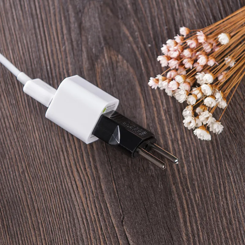 Spina Europea 2 Poli 10A Colorata - Bianco – Creative Cables - Foto 2