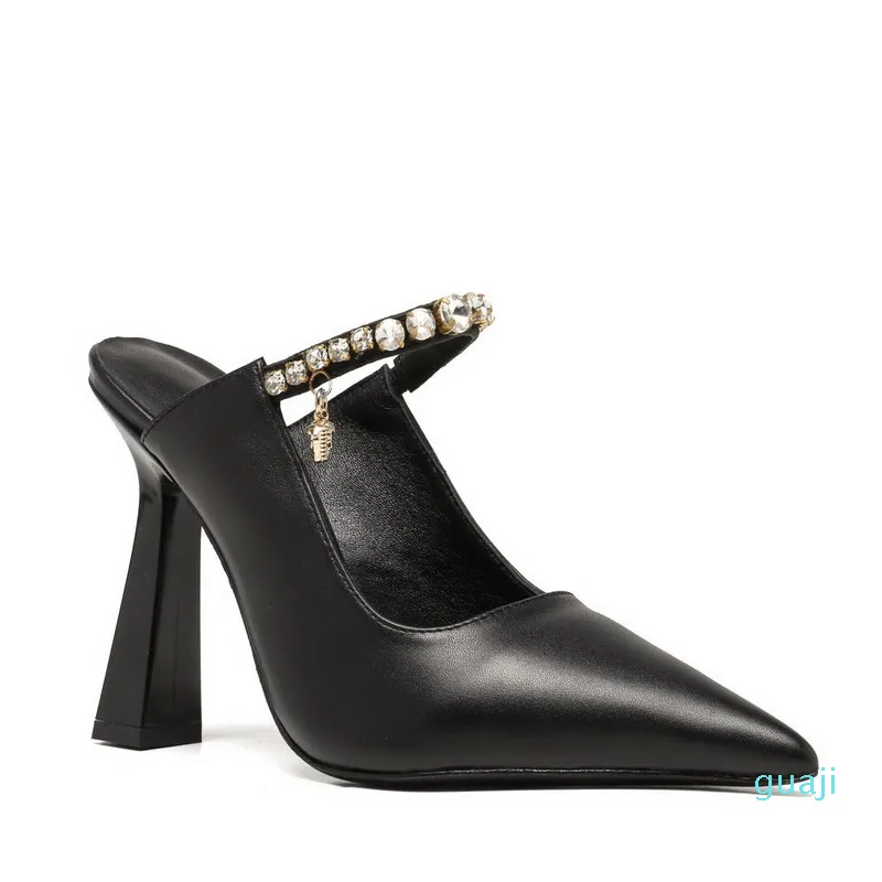 Top qualité femmes talons mode dames robe chaussures en cuir noir avec strass slingback chaussure femmes bout pointu pompes