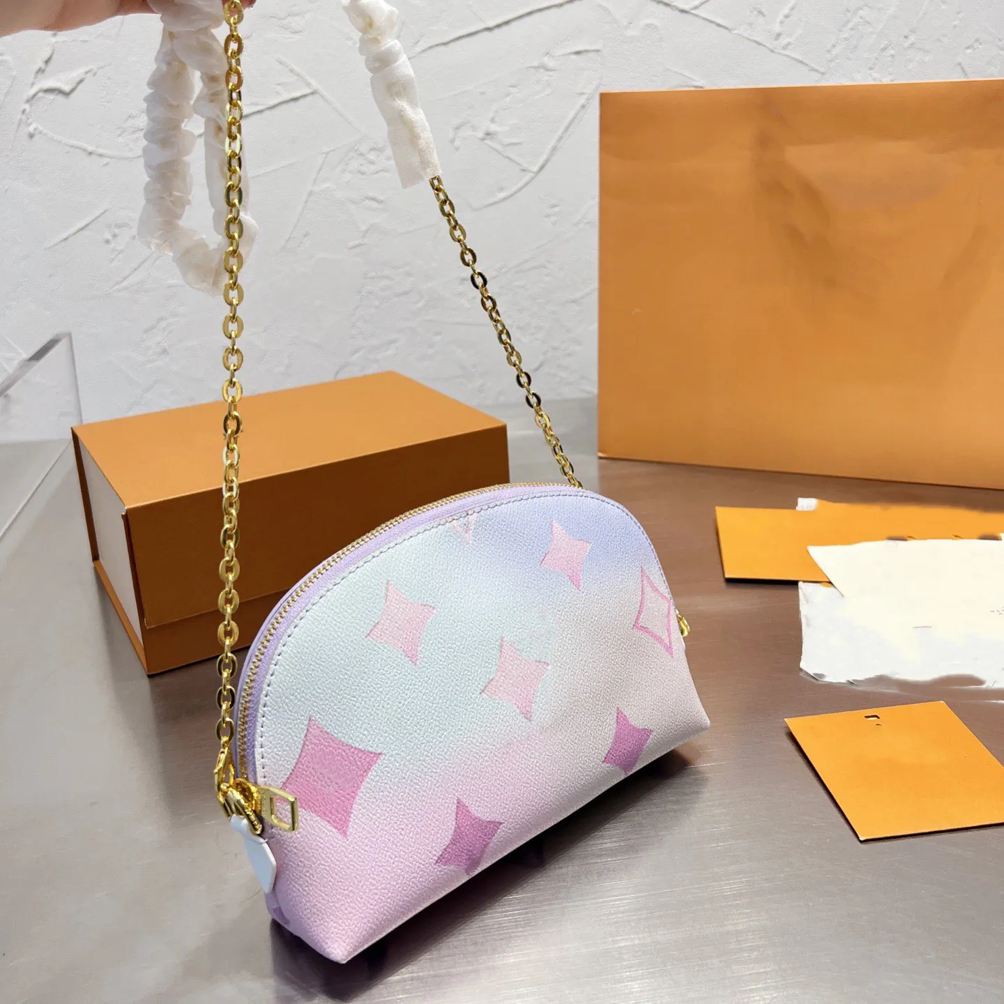 Lente in the city dames shell tas handtassen portefeuilles gradiënt luxe ontwerpers handtas klassieke bloemenzak gouden ketting portemonnee zip 22 cm met originele doos